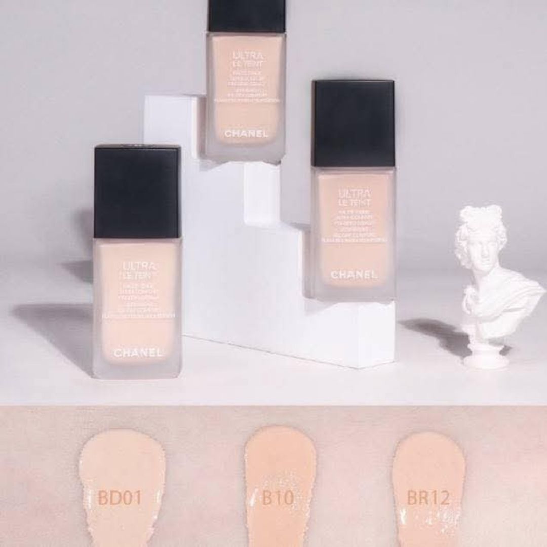 Chanel Ultra Glowy Foundation - Waterproof & Long-lasting